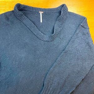 Free People Sweater Revolve Brookside Tunic Women’s Small Oversized Black Baggy